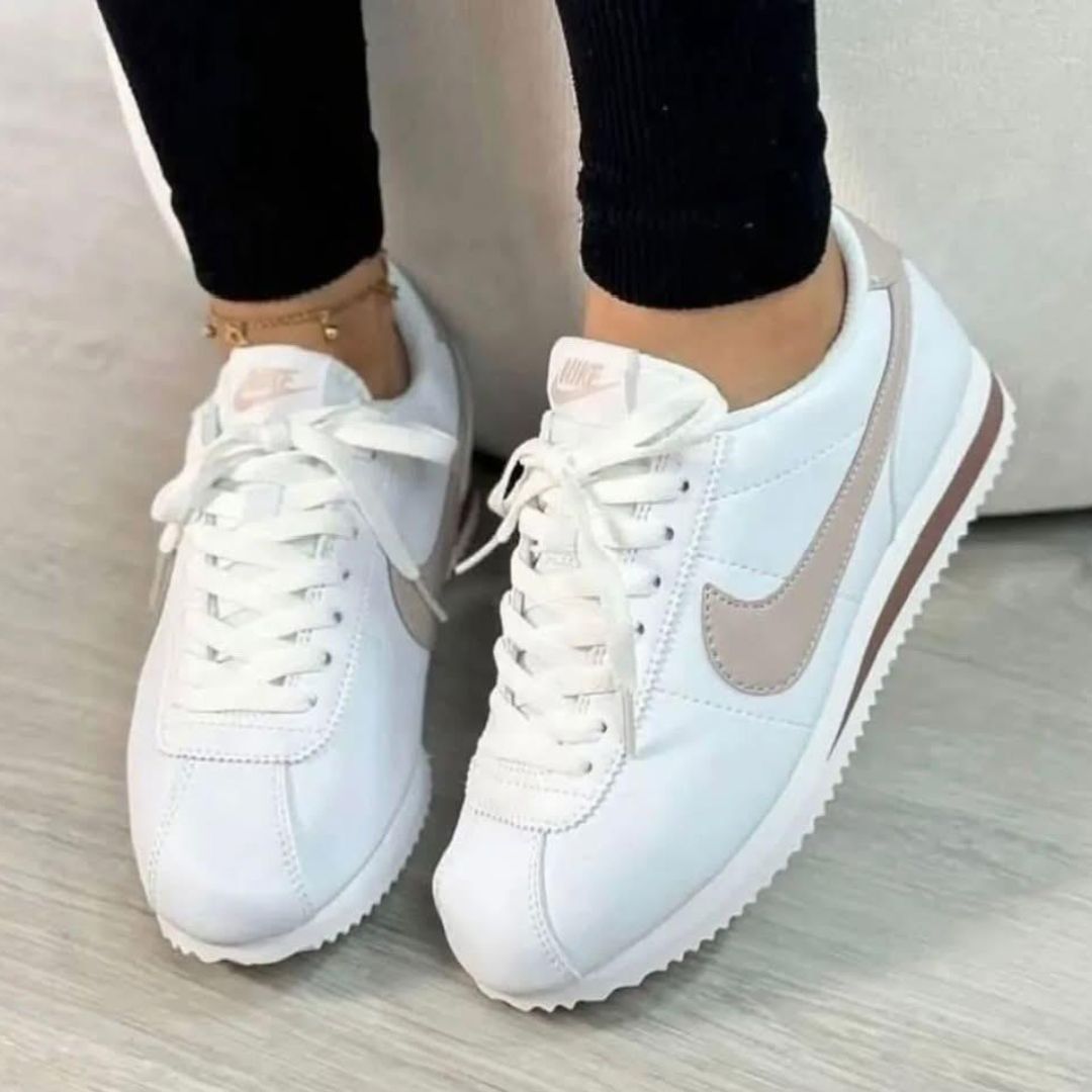 Nike Cortez Blancas