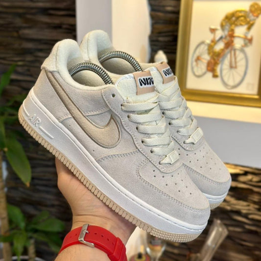 Nike Air Force SE