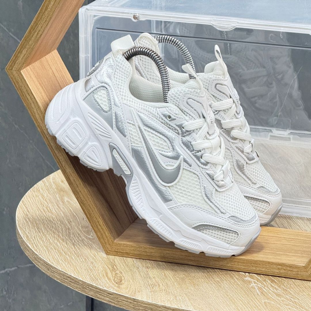 Nike V5 RNR Blanco