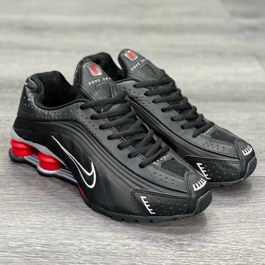 Nike Shox R4 Negro