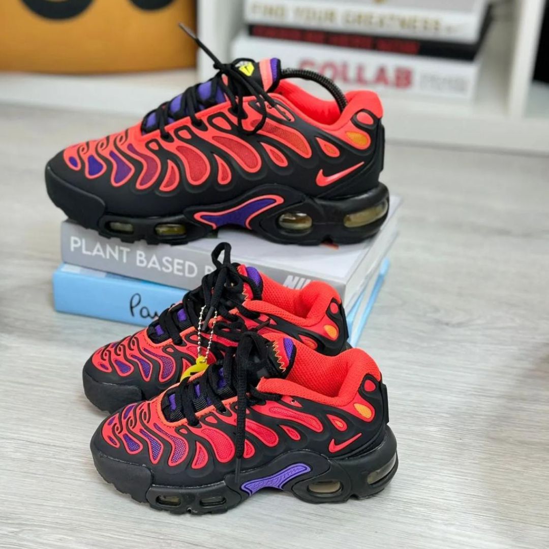 NIKE TN PLUS KIDS NARANJA