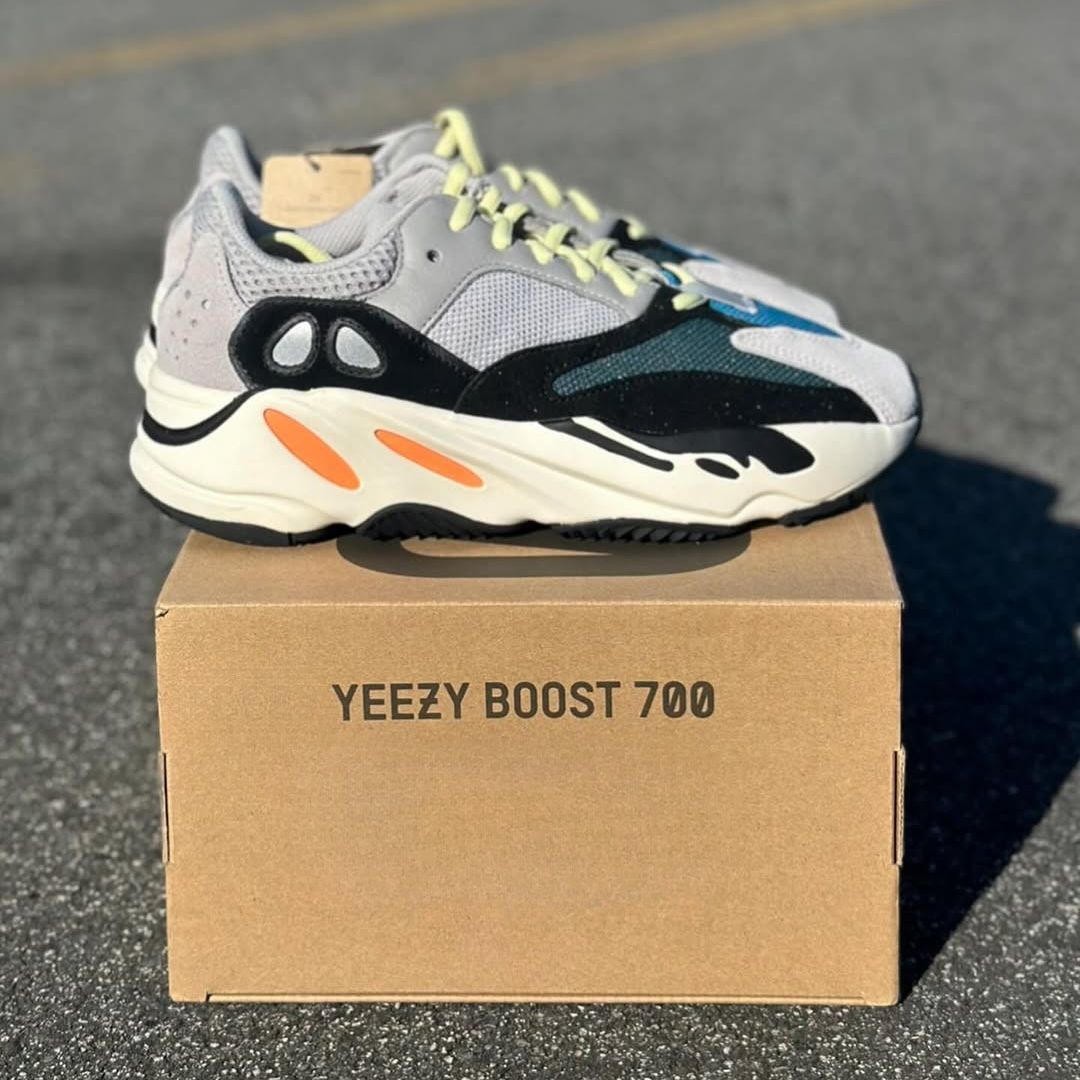ADIDAS YEEZY 700 WAKE RUNNER