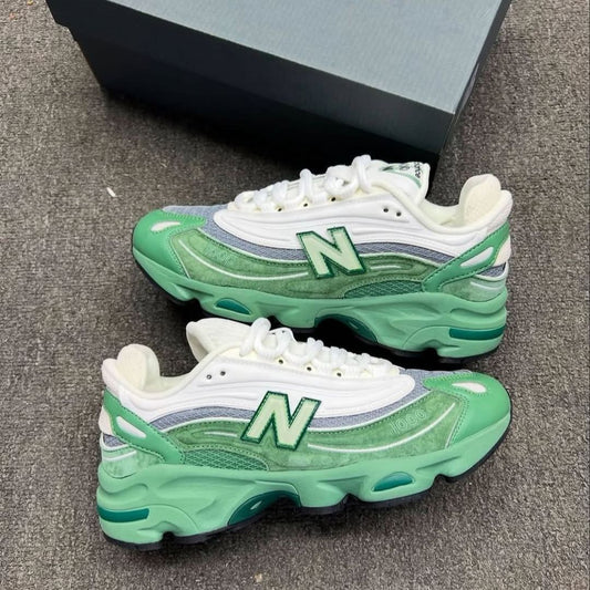 New Balance 1000 Green