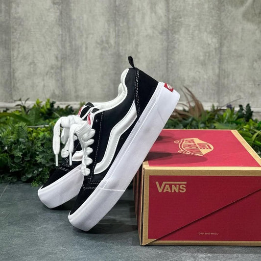 Vans Knu Skool