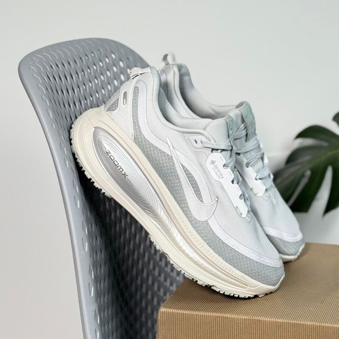 Nike Vomero 18 Plus Gore - Tex