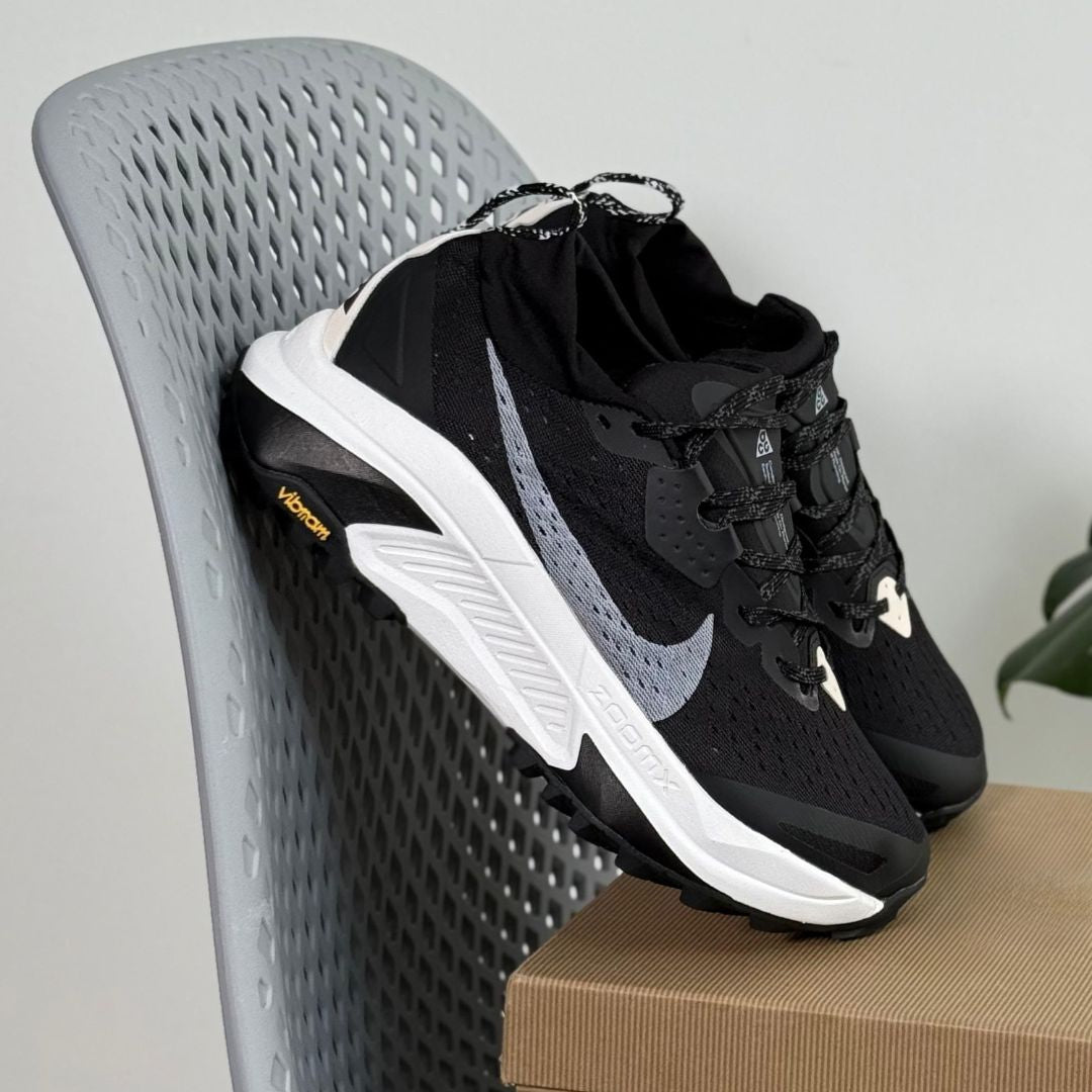 Nike ACG Zegama Trail Negras