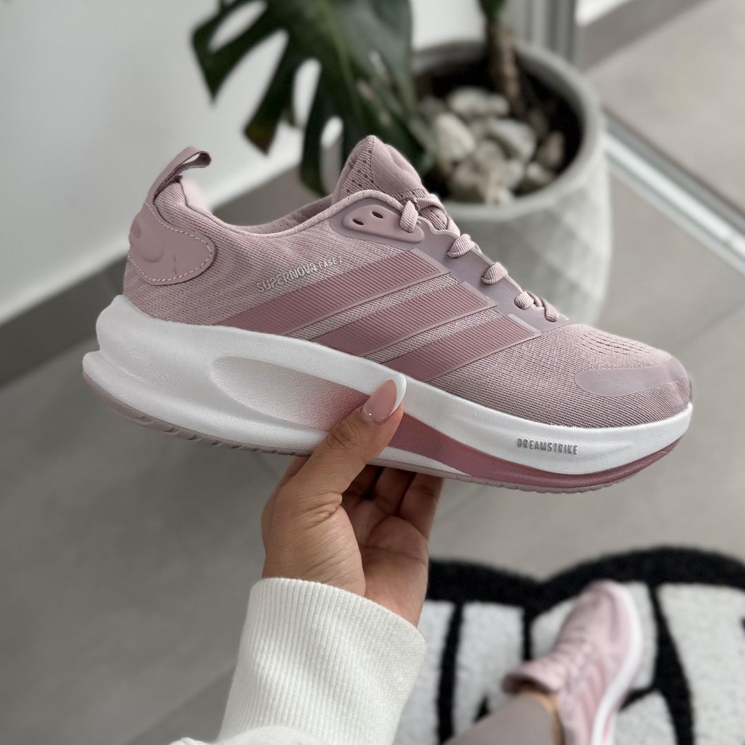 Adidas SuperNova Running