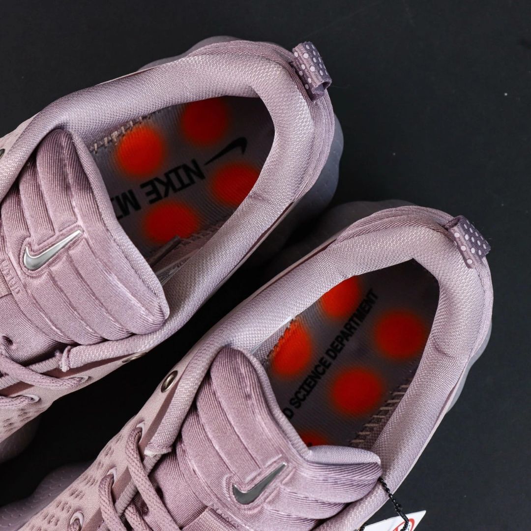 Nike Mind 002