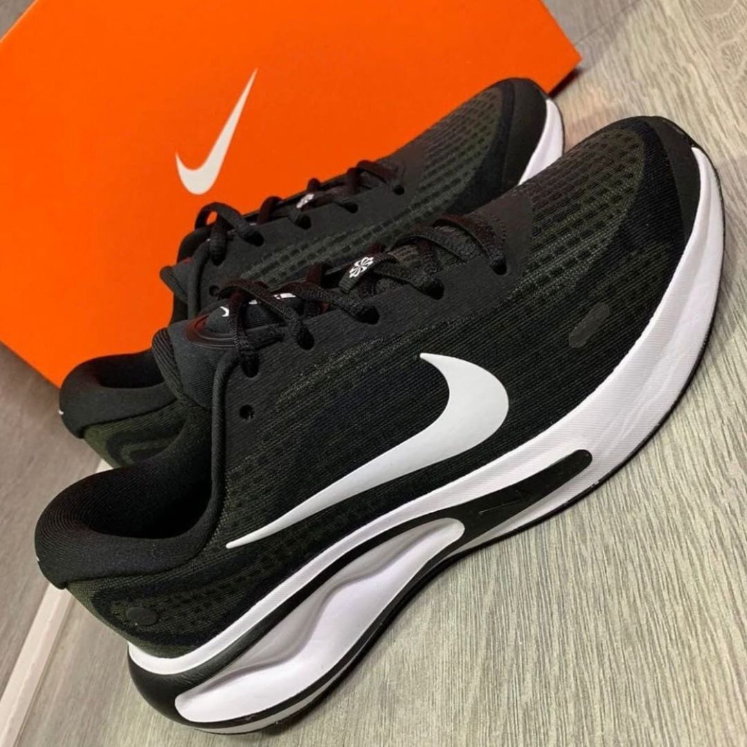 Nike Journey Run