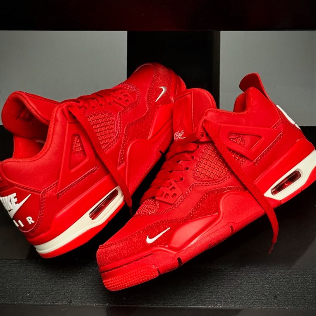 Jordan Retro 4-Red