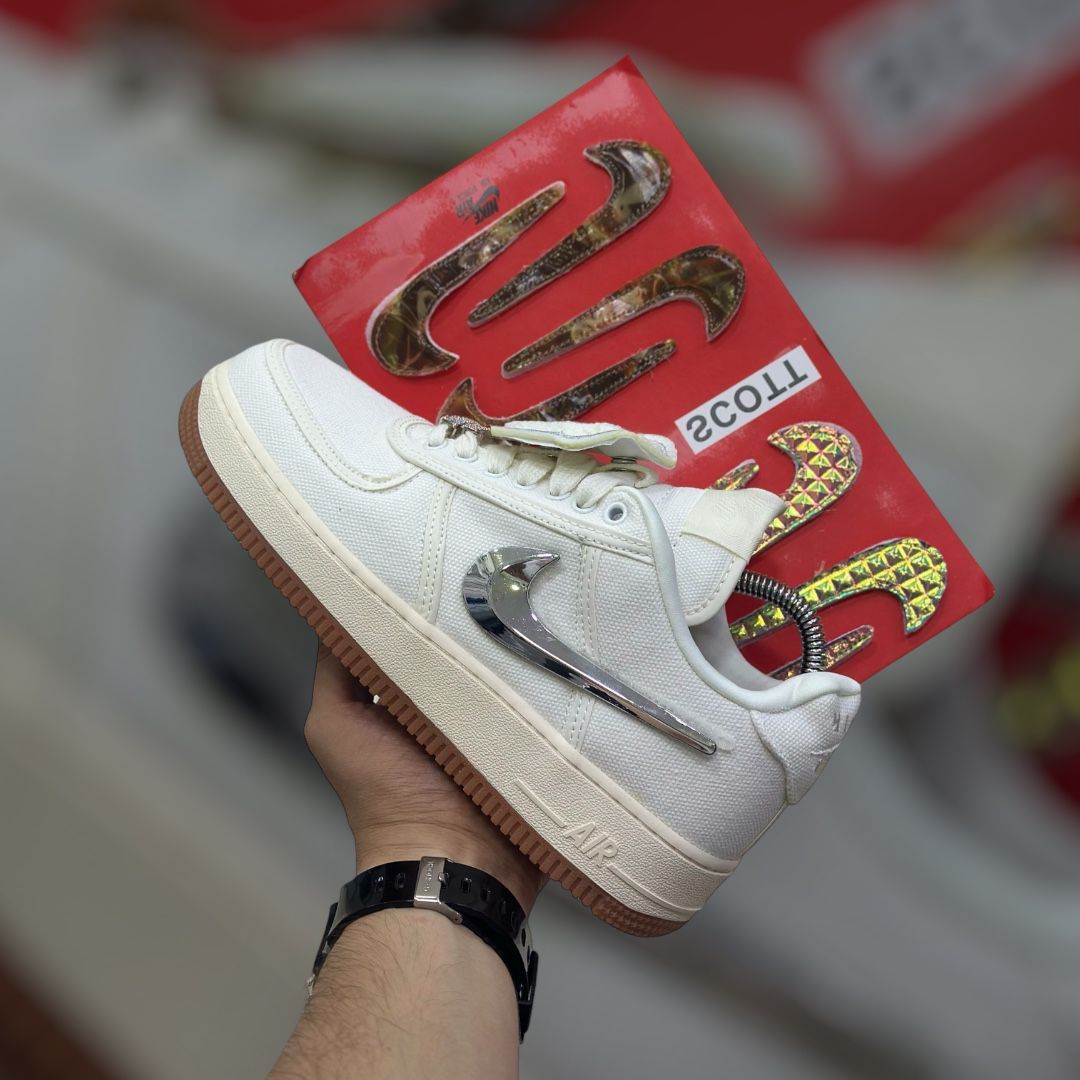 Nike Air Force One  Travis