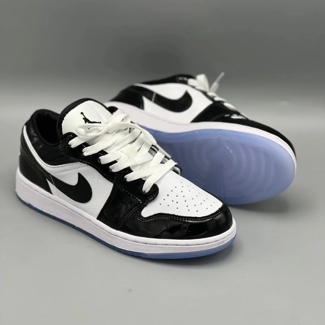 Air Jordan 1 Low Concord