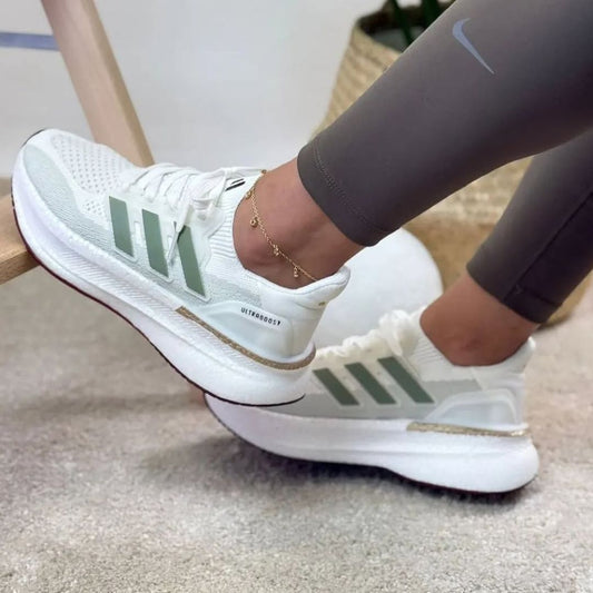 ADIDAS  ULTRABOOST