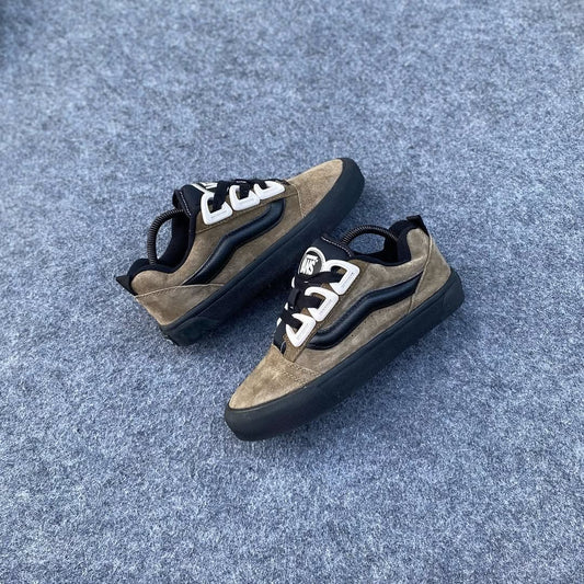 Vans Knu Skool