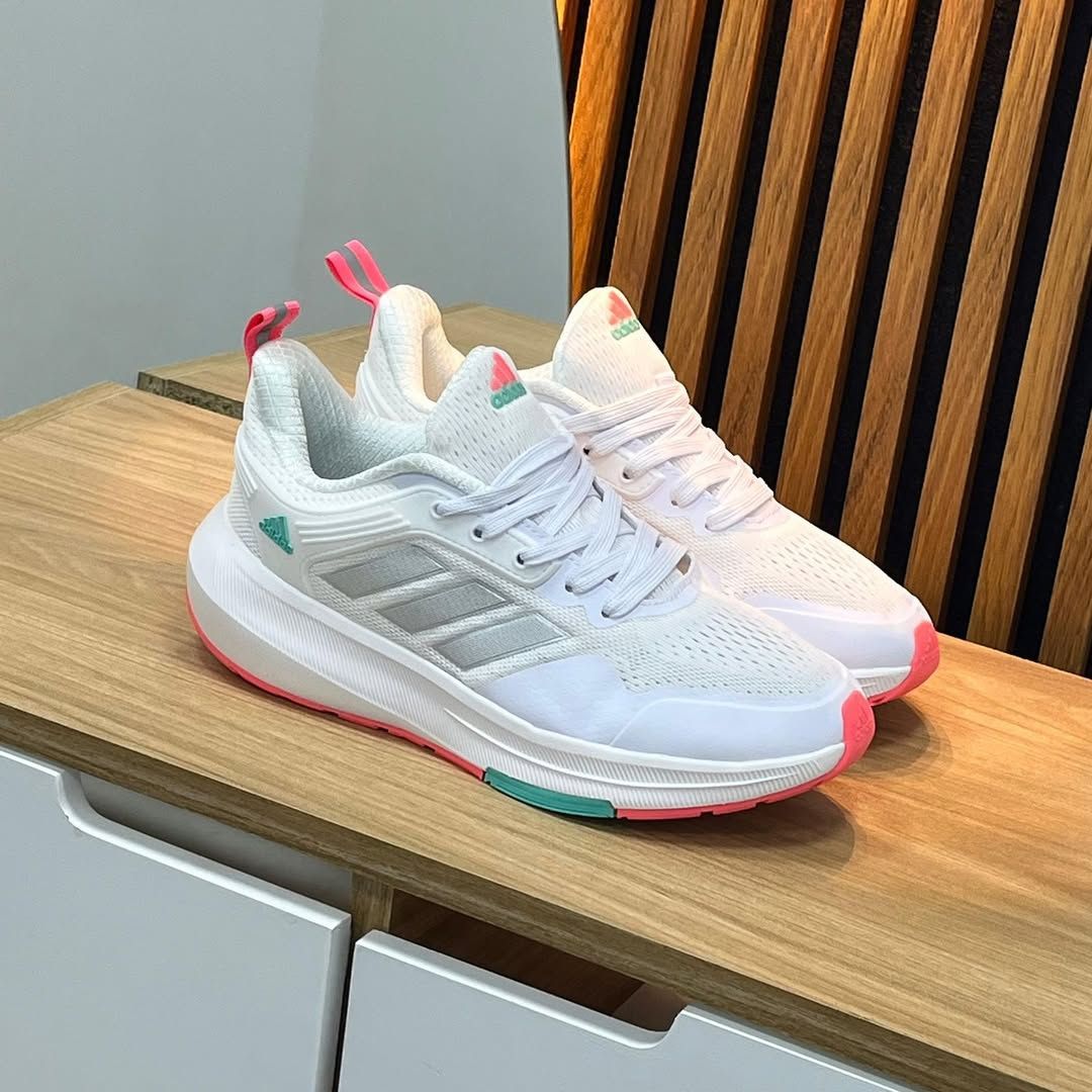 Adidas Bounce