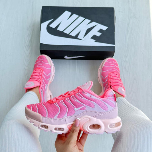 NIKE AIR MAX TN
