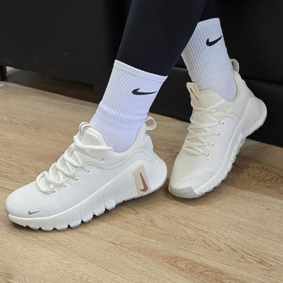Sneakers Premium  Modelo Beish