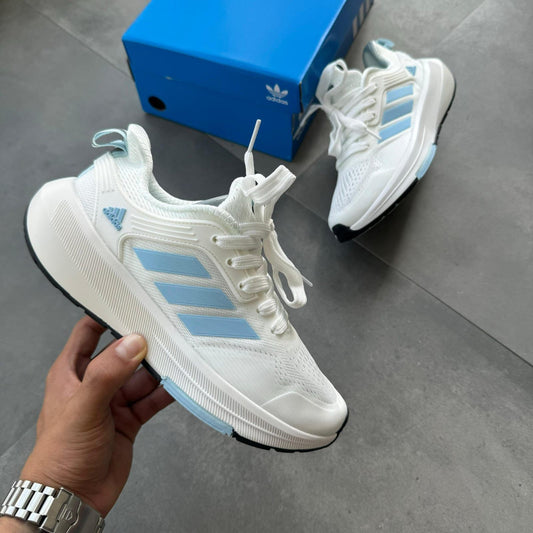 Adidas  Defiant